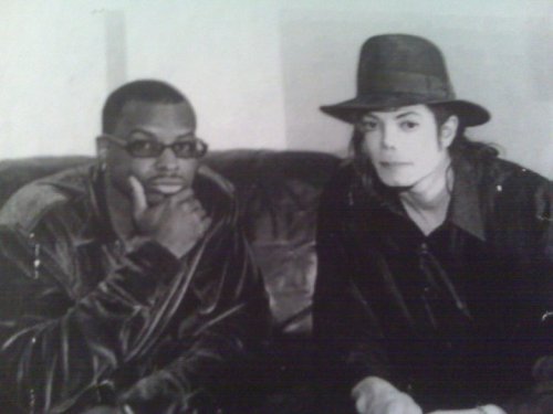 http://www.mjfrance.com/site/news/janvier11/drfreeze.jpg
